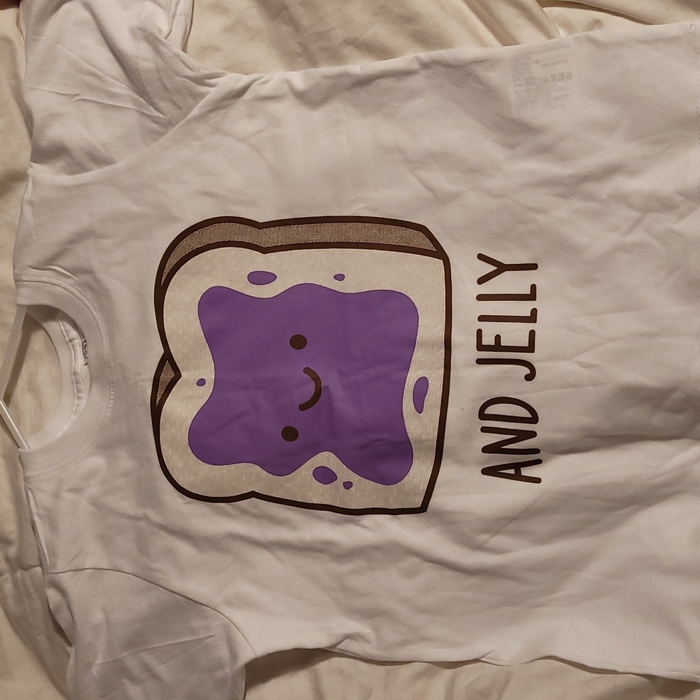 New! Rabbit Skins Kids youth 5 6 grape jelly short sleeve Tshirt